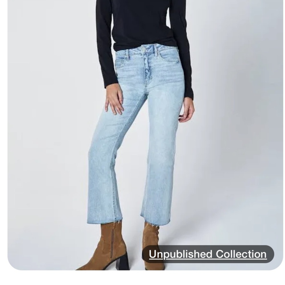 Unpublished Mid rise cropped denim